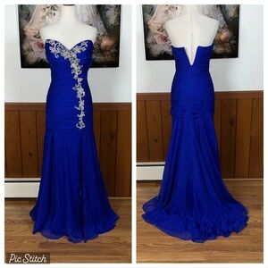Stunning Jovani Royal Blue Prom/Pageant Gown!